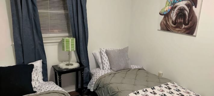 Lancaster Musically Inspired Home Downtown Sleeps6 Hotels in Lancaster
