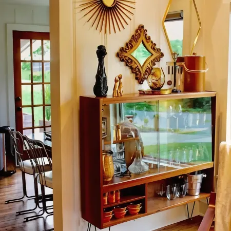 Townside Nook: 2-Blocks to Downtown Sparta