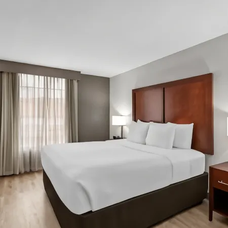 Comfort Suites Near Potomac Mills