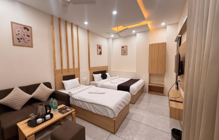 Hotel Kusum Kunj
