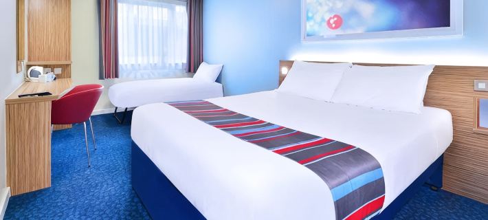 Travelodge Stirling M80 Hotels in Stirling