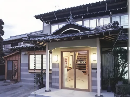 Hamakazeso - Hot Springs