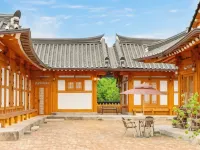 Gyeongju Ipsaedalseumeunal Hoteles cerca de Tumbas reales de Oreung