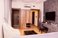 JUKKY-HILLS HOSPITALITY LTD - 2-Star
