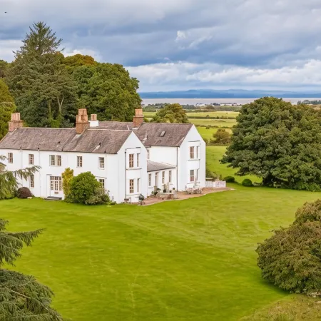 Cavens Country House, Dinner Inclusive!