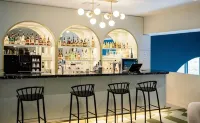 Casino Hôtel des Palmiers - bar