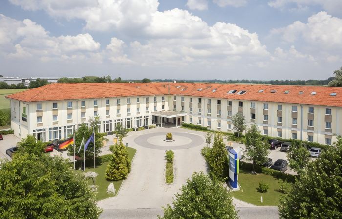Premier Inn Munich Airport East Hotel