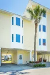 Seacliffs Gulf Views 3/3.5 Dog Friendly/Steps to beach/ Elevator - SPECIALS! - 4つ星