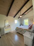A Jolly Boat-A FEW STEPS TO BEACH-ocean side Corolla. Perfect for families! - Beach