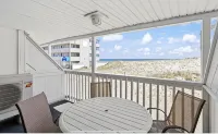 On the Beach-Dog Friendly 2BR Condo walk to the waves. - Bungalows
