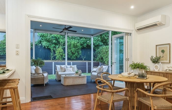 Luxury Queensland Awaits! Sleeps 8, 3 car parks