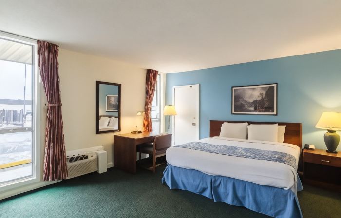 Alamo Inn & Suites
