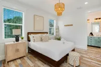 New Construction Modern POOL Home...LESS than 57 seconds walk to the BEACH! - balcony