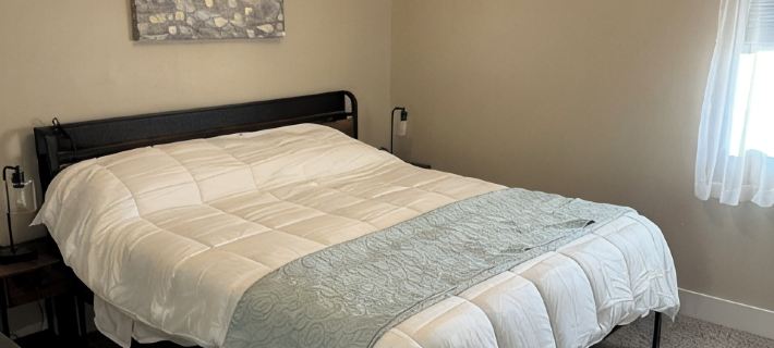 Love the Cov- Spacious 4-bedroom house in charming Covington with WiFi, AC コビントンのホテル