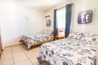 Seahorse Suite – Stunning Caribbean Views , Covered Terrace & Family Friendly!