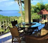 Breathtaking Views - Private Home - Beautifully Landscaped - Walk to the Beach - 3-Star