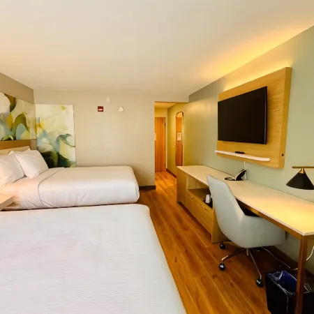 Wyndham Garden Louisville East