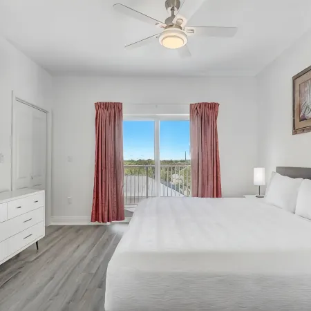 Newly Renovated! 2-Bedroom 2-Bath Stunning LakeView at Blue Heron Beach Resort