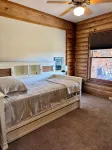 Peaceful Cabin Retreat - Chalets