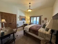 Summer Fun Home ! Zipline, Tramp, Firepit, Trails, Big Views, Kid & Pet Friendly - ジャグジー