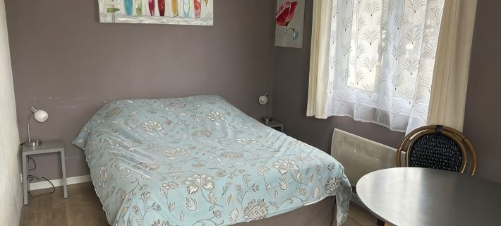 Studio with balcony in the center of Thonon, near the thermal baths, 2 people Hotels in Thonon-les-Bains