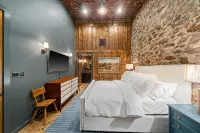 THE URBAN COWBOY | Historic loft meets the spirit of the cowboy - Wifi