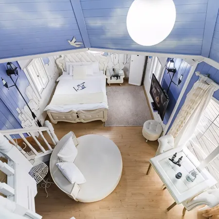 Gochang Cozy Theme Bed and Breakfast Отели рядом с достопримечательностью «Музей Пуан-Селадон»