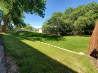 Mountainside Oasis, 1.2 Acres at Base of Mountains Perfect for Family Gatherings - 3 звезды