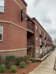 Cozy 1-bedroom condo with WiFi, AC in downtown Clarksville - balcony