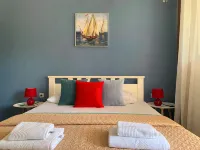 Cozy Studio with Terrace- Street view - 2-Star