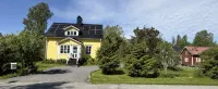 House on Hummel Bay in front of the archipelago and Skuleskogen National Park, High Coast - Homestays