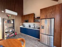 Lakay Monteverde: Heated Pool, Golf Cart Breakfast - Aamiainen