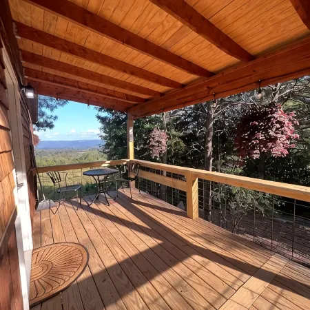 Bluff view cabin