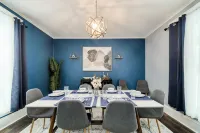 Central & Peaceful 3-bed home with a fireplace - 4-Star