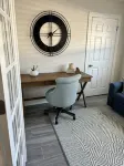 Luxury 6Br Naples Retreat with Private Pool. Beach, & 5th Ave Just Minutes Away! - مسبح خاص