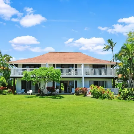 Luxury Ground Floor Condo Just 50 Yards From The Beach!
