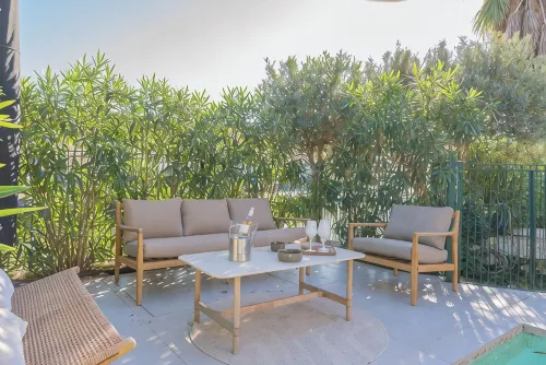 Villa Rénovée Avec Piscine et Amarrage, Dans Domaine Sécurité, Avec Plage à 5 mn - 4 tähden