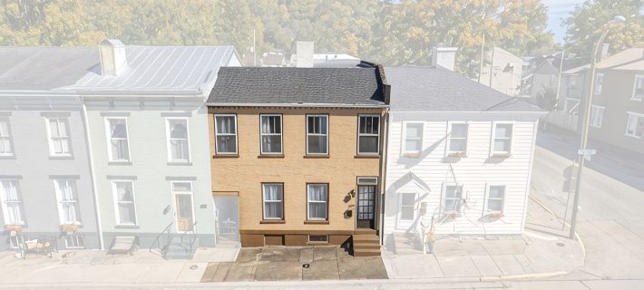 Jefferson Off Main: *4 Beds*King Beds*Walk to Main* 3 Full Bath Hotele w: Madison