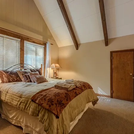 Relax at the Read Retreat-ready to host families all 4 seasons