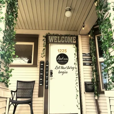 The Art Inn Seattle Отели рядом с достопримечательностью «Парк Водопада»