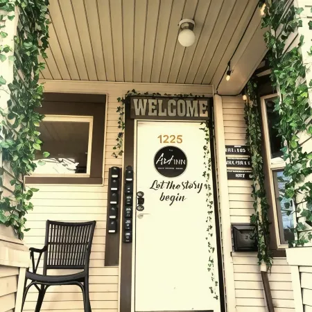 The Art Inn Seattle Отели рядом с достопримечательностью «Сиетл Центр»