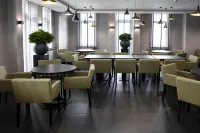 Hotel Central - breakfast