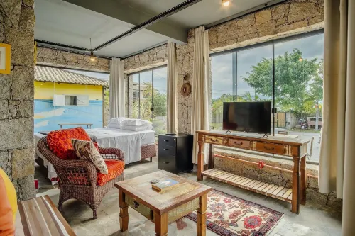 舒適底層開間，位於普拉亞杜羅薩 Prn0001(Cozy Ground Floor Studio at Praia do Rosa Prn0001) - Wi-Fi