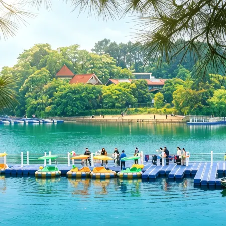 Howard Johnson Lake Serenity Hot Springs Hotel Neijiang