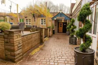 Cross Keys by Chef & Brewer Collection - Wifi