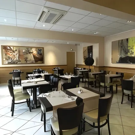 Logis Hôtel Restaurant du Midi - Rodez Centre