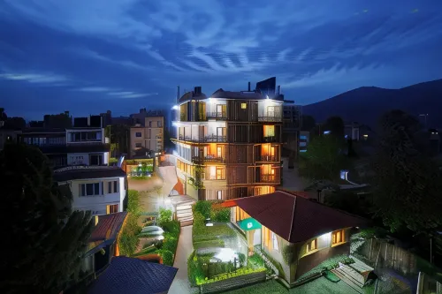 Royal Astoria Hotel - Parkering