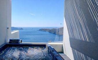 Cavo Tagoo Santorini