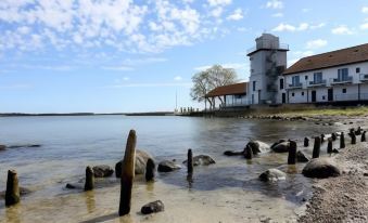 Hotel & Restaurant Utkiek - Housity