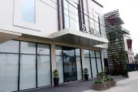 RedDoorz Plus Near Universitas Sumatera Utara Hotels near Indonesian Methodist University, Campus II